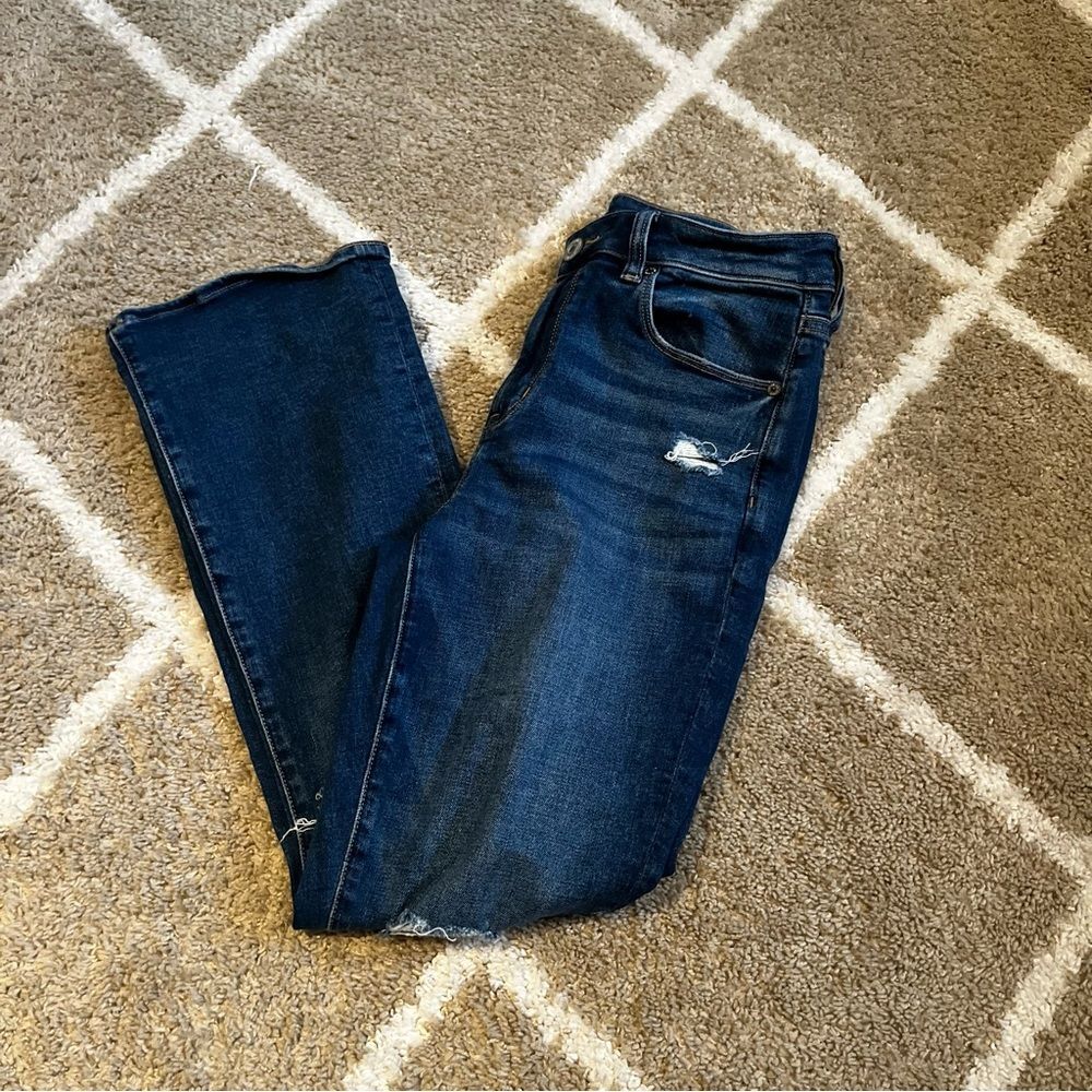 American Eagle High Rise Skinny Kick Distressed Jeans size 8R